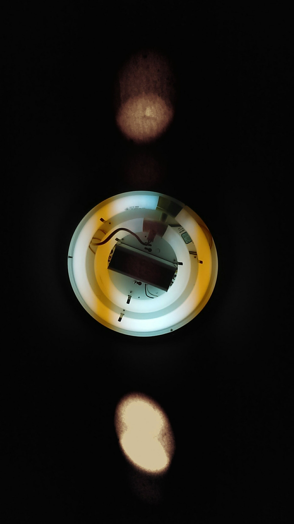HTC DESRIE D530 sample photo. Circle beams photography