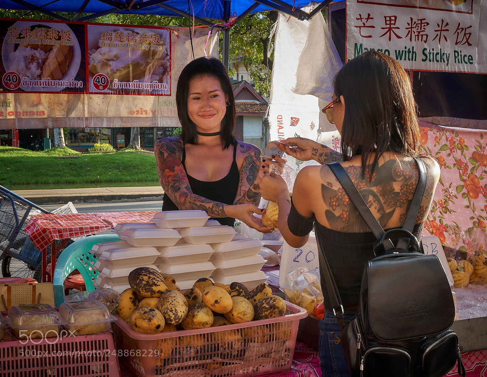 Sony a6300 sample photo. Tattooed ladies photography