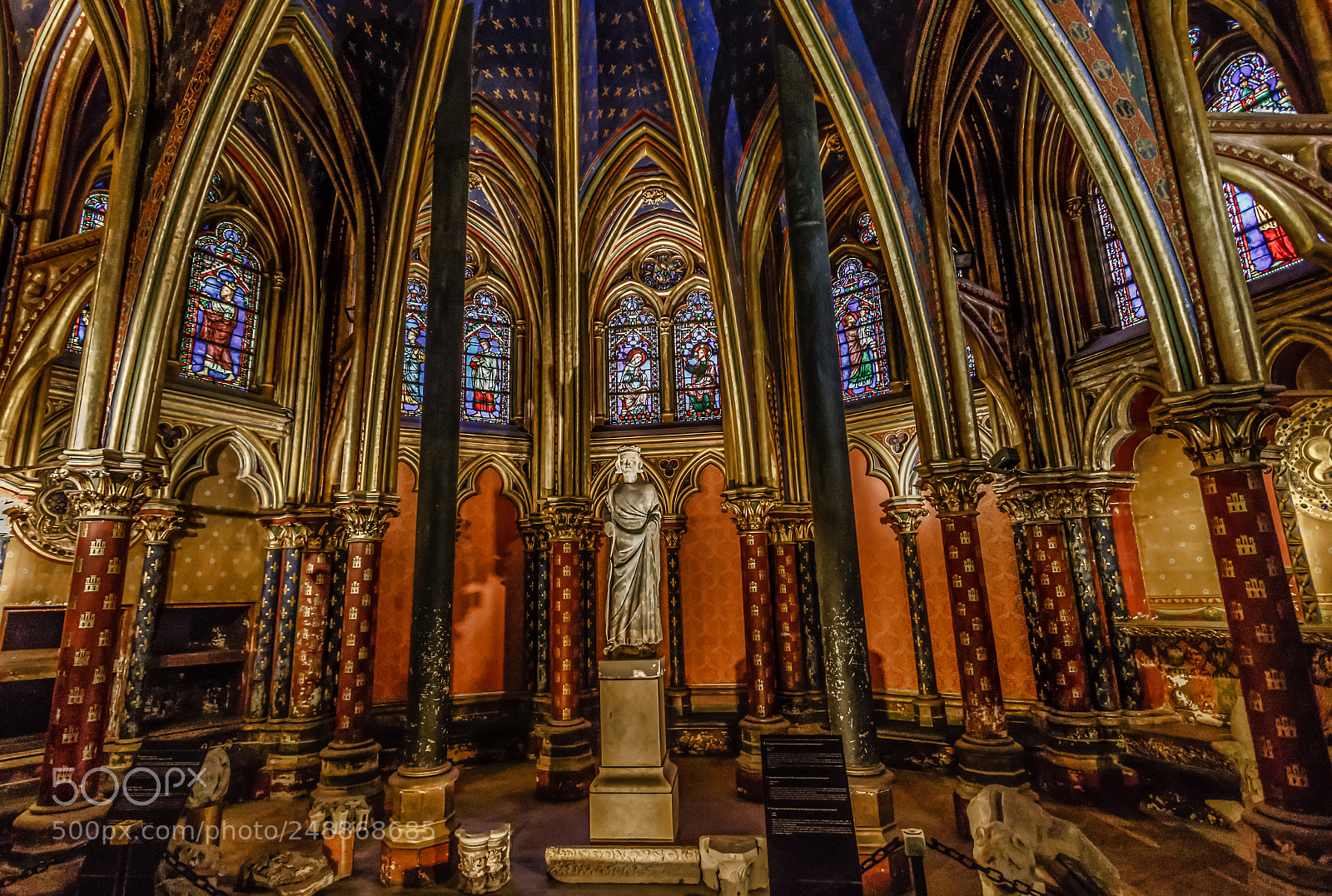 Canon EOS 7D Mark II sample photo. Sainte chapelle photography
