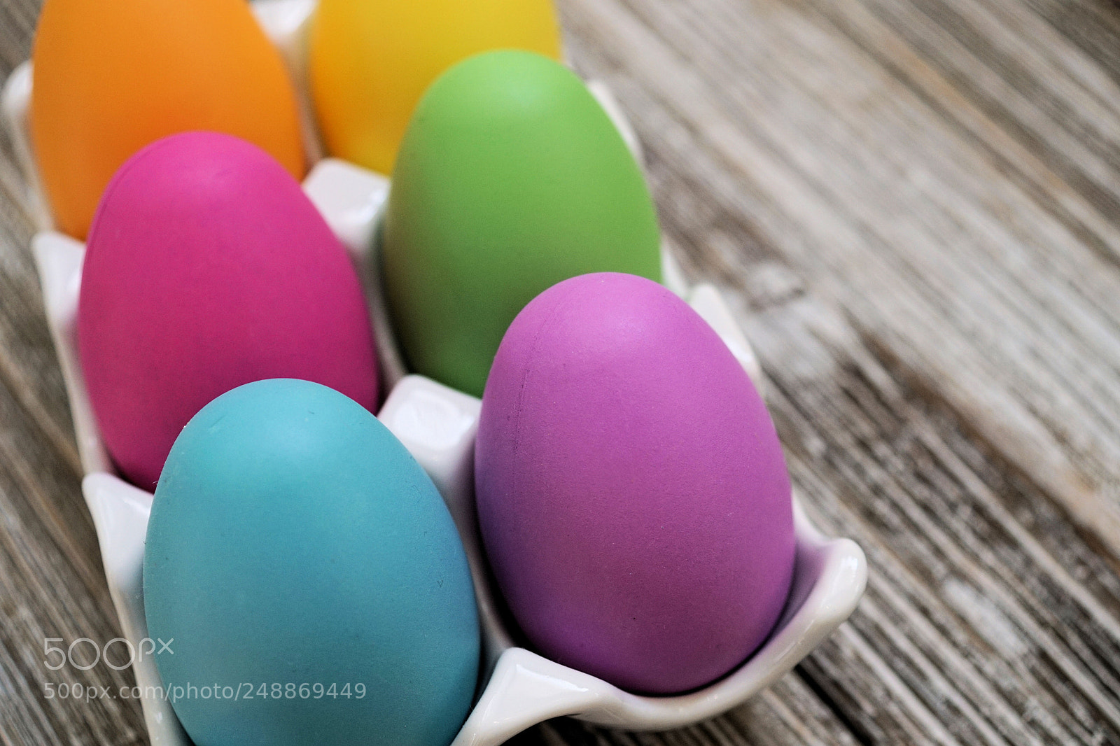 Sony ILCA-77M2 sample photo. Easter eggs photography