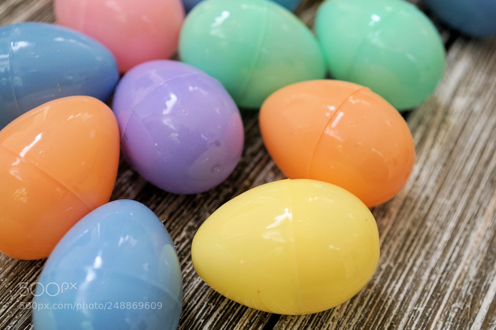 Sony ILCA-77M2 sample photo. Easter eggs photography