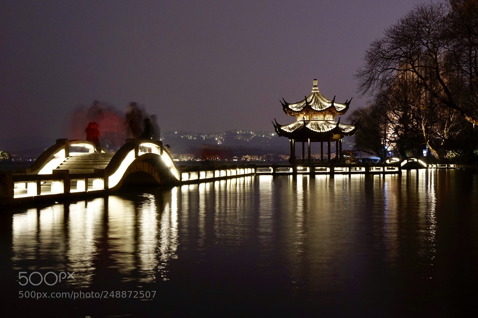 Sony a6500 sample photo. The west lake of photography