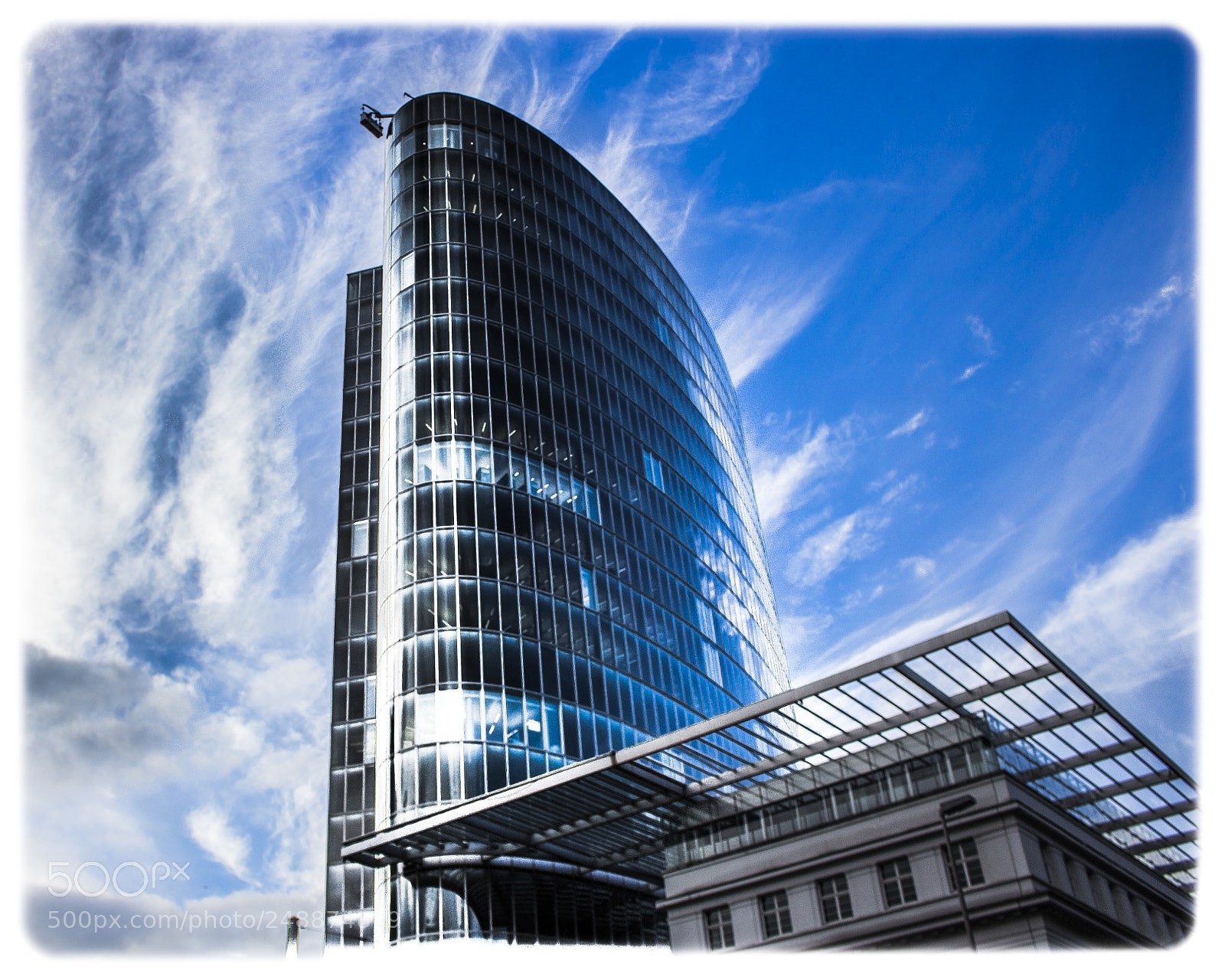 Canon EOS 700D (EOS Rebel T5i / EOS Kiss X7i) sample photo. Ey gmbh building photography