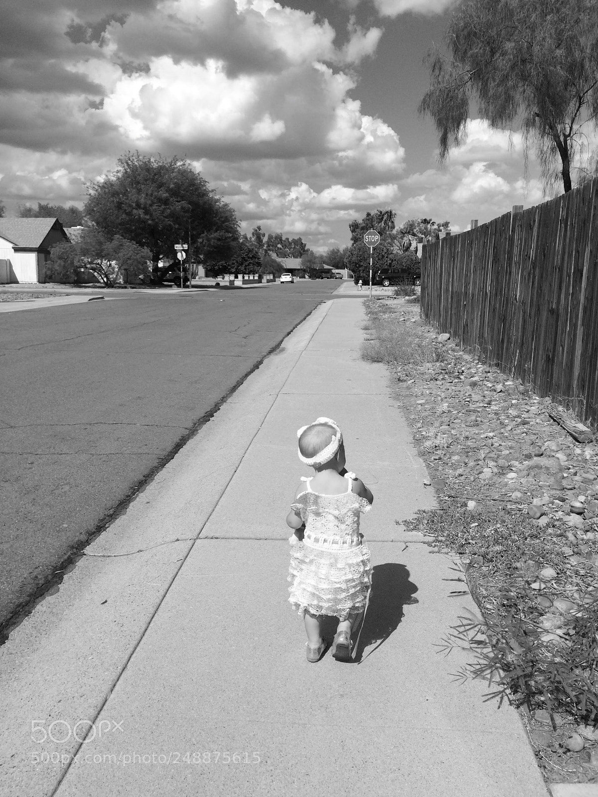 Apple iPhone 5s sample photo. On to the park photography