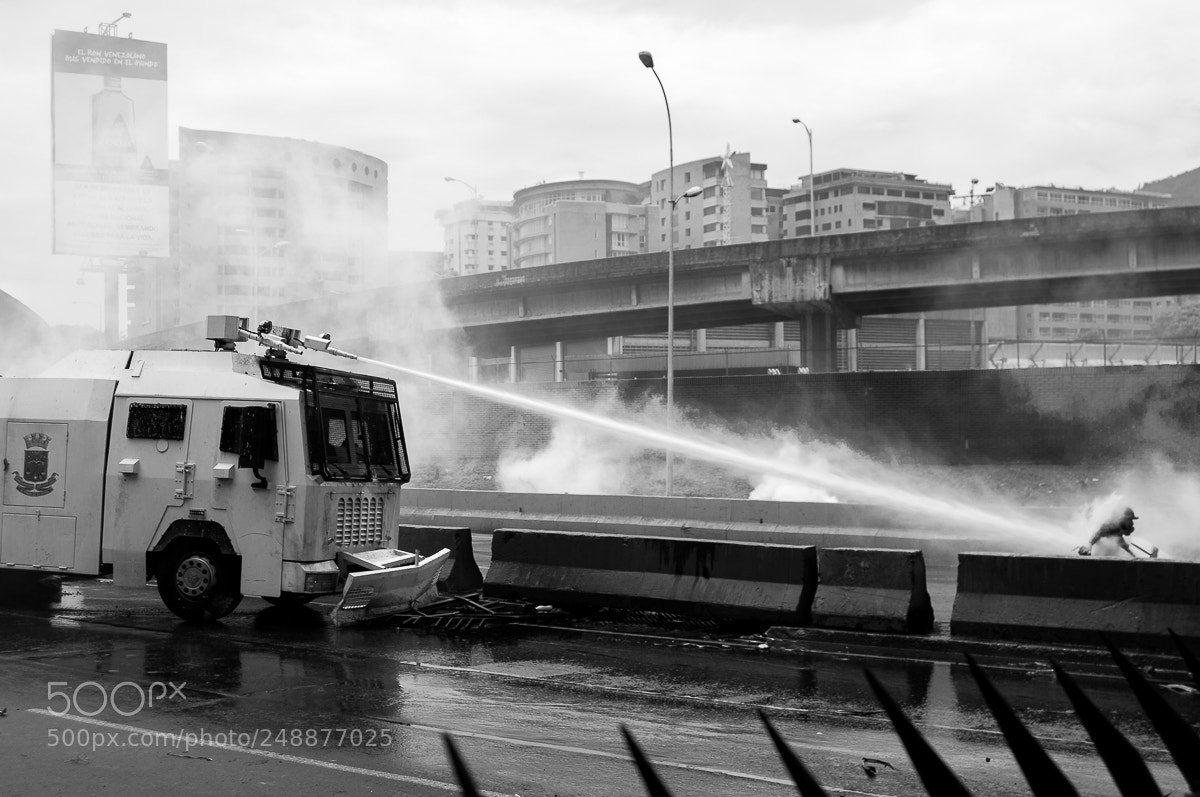 Nikon D5000 sample photo. Protesta photography