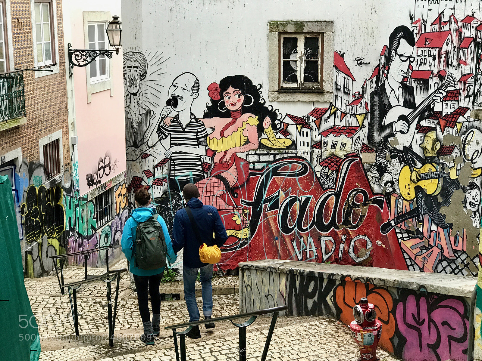 Apple iPhone 7 Plus sample photo. Art on the wall photography