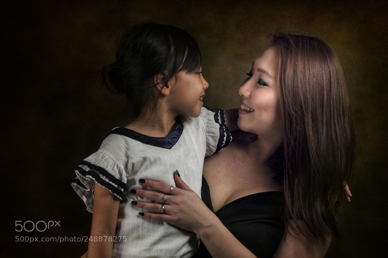 Fujifilm X-T2 sample photo. Kimi & mommy photography