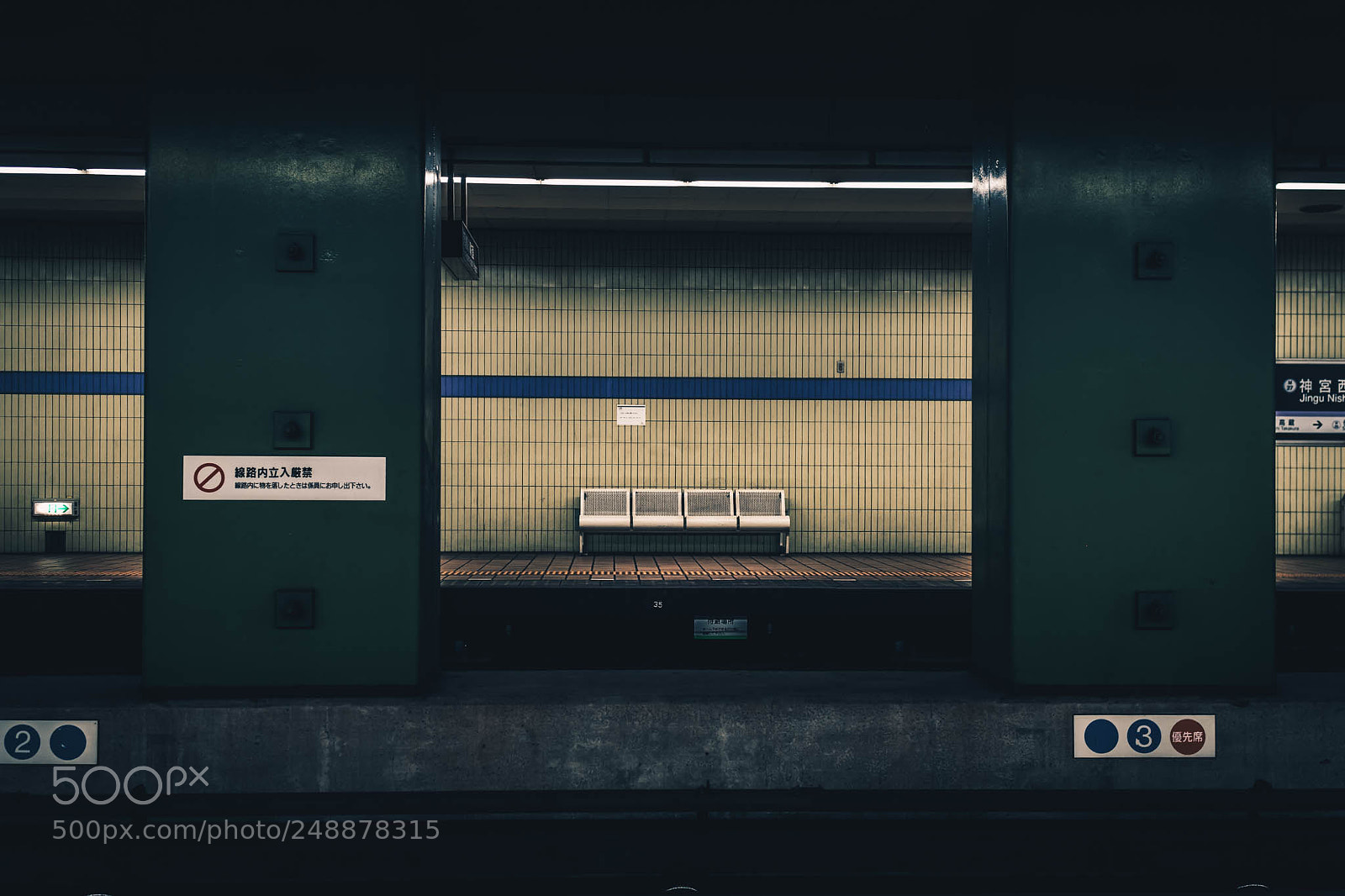 Fujifilm X-T2 sample photo. Subway station photography
