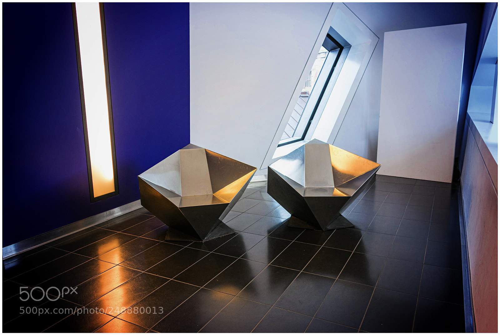 Nikon D3300 sample photo. Walls-floor-windows-door-angles-planes-chairs photography
