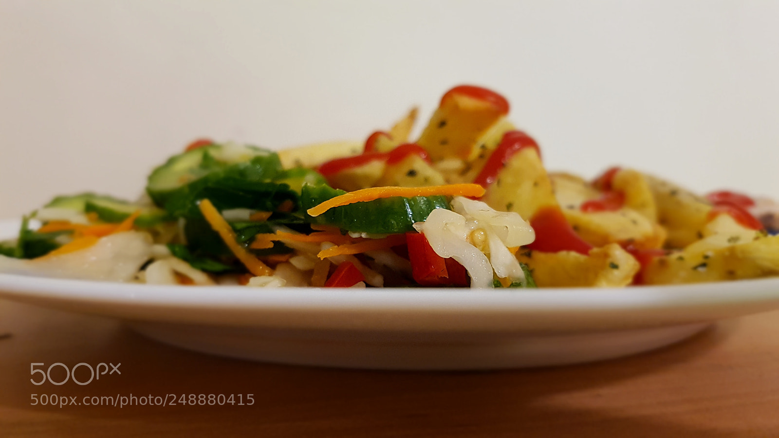 Samsung Galaxy S7 Edge sample photo. Potatoes, fish and salad photography