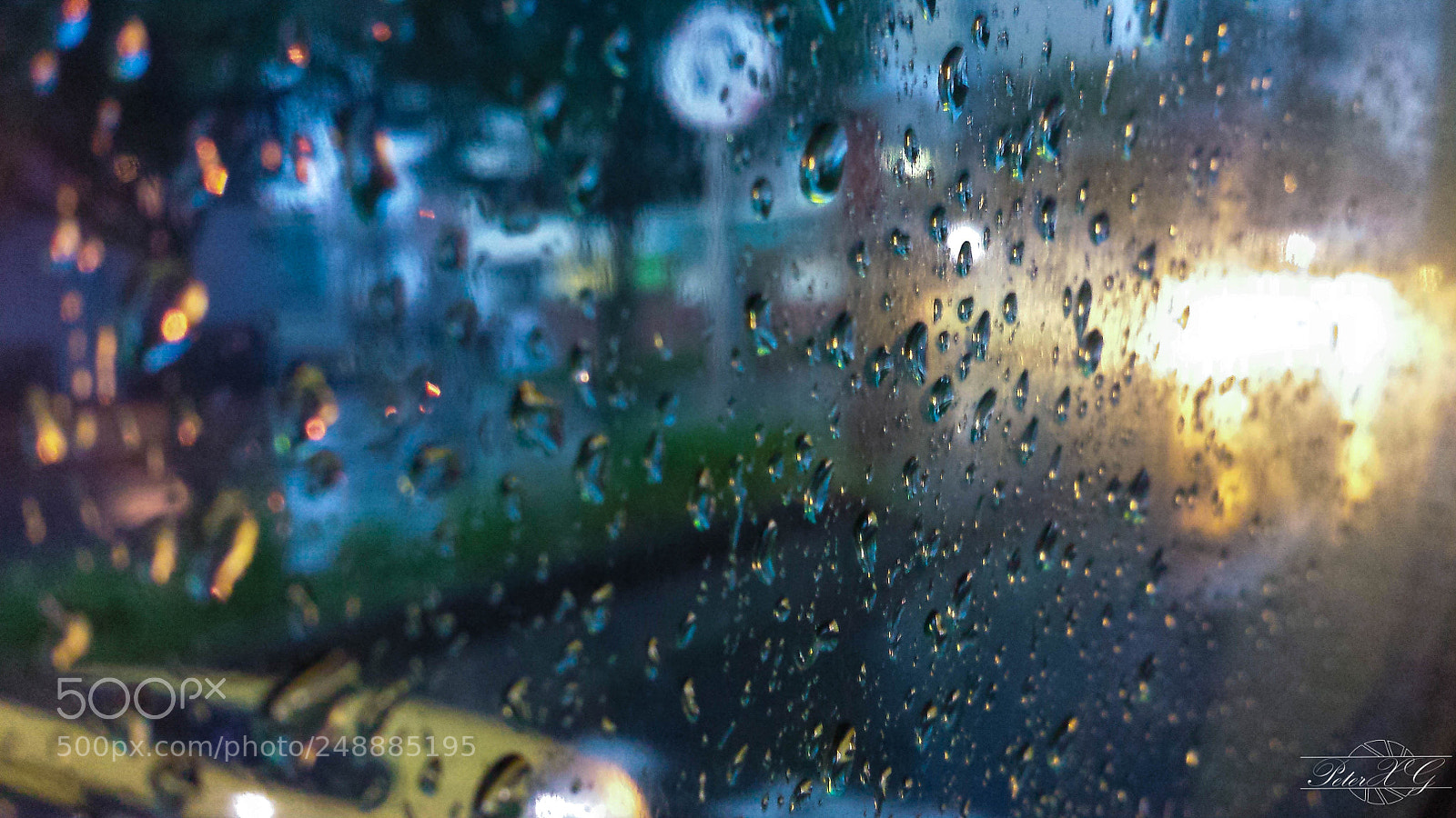Samsung Galaxy S4 sample photo. The rain through the photography