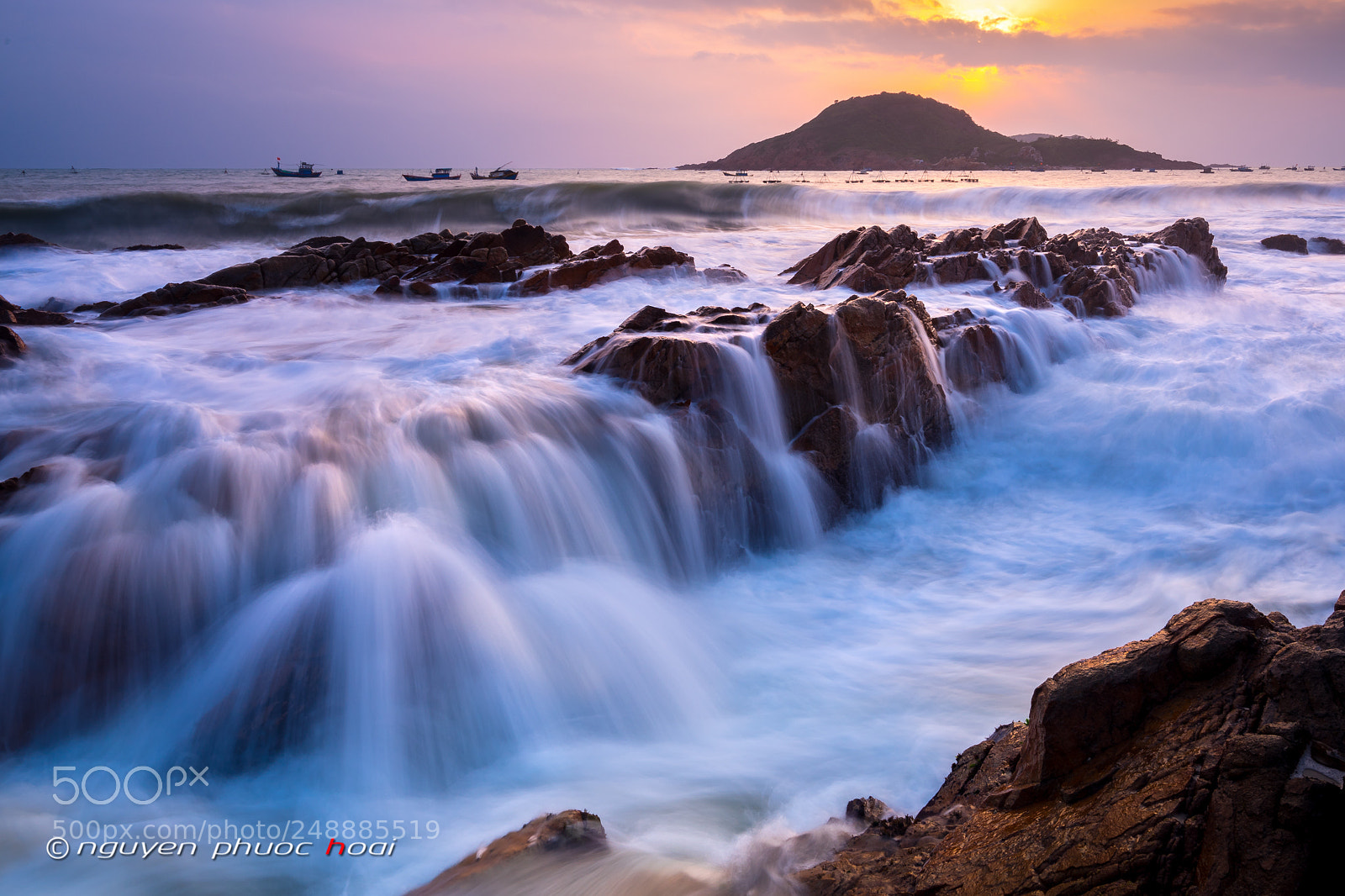 Sony a7 II sample photo. Wave photography