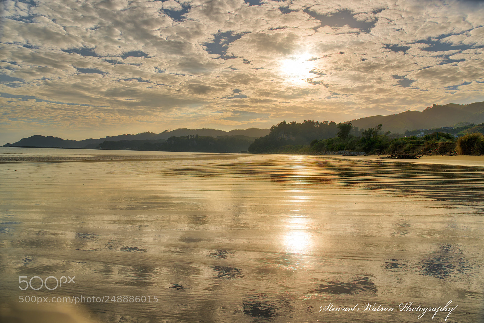 Sony a7R II sample photo. Sun and cloud reflections photography