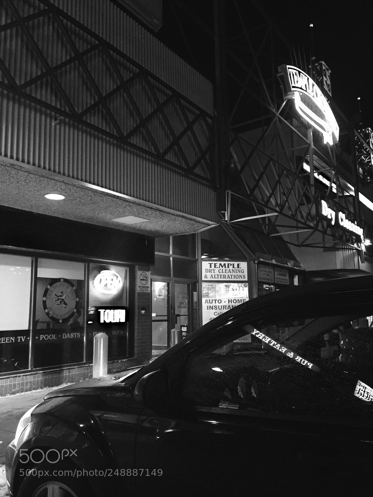 Apple iPhone 6 sample photo. Temple crossing photography
