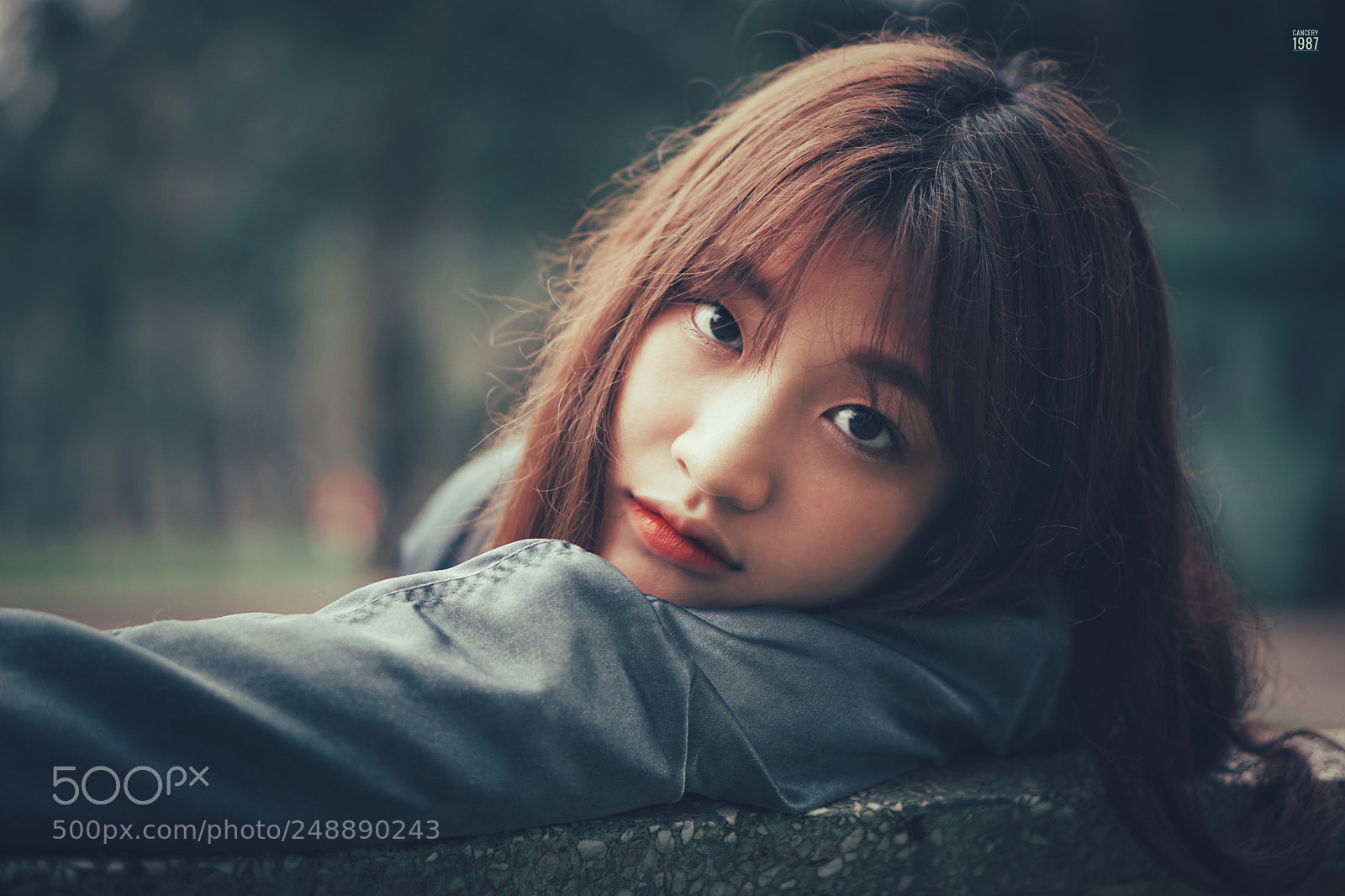 Sony a6000 sample photo. Watching you photography