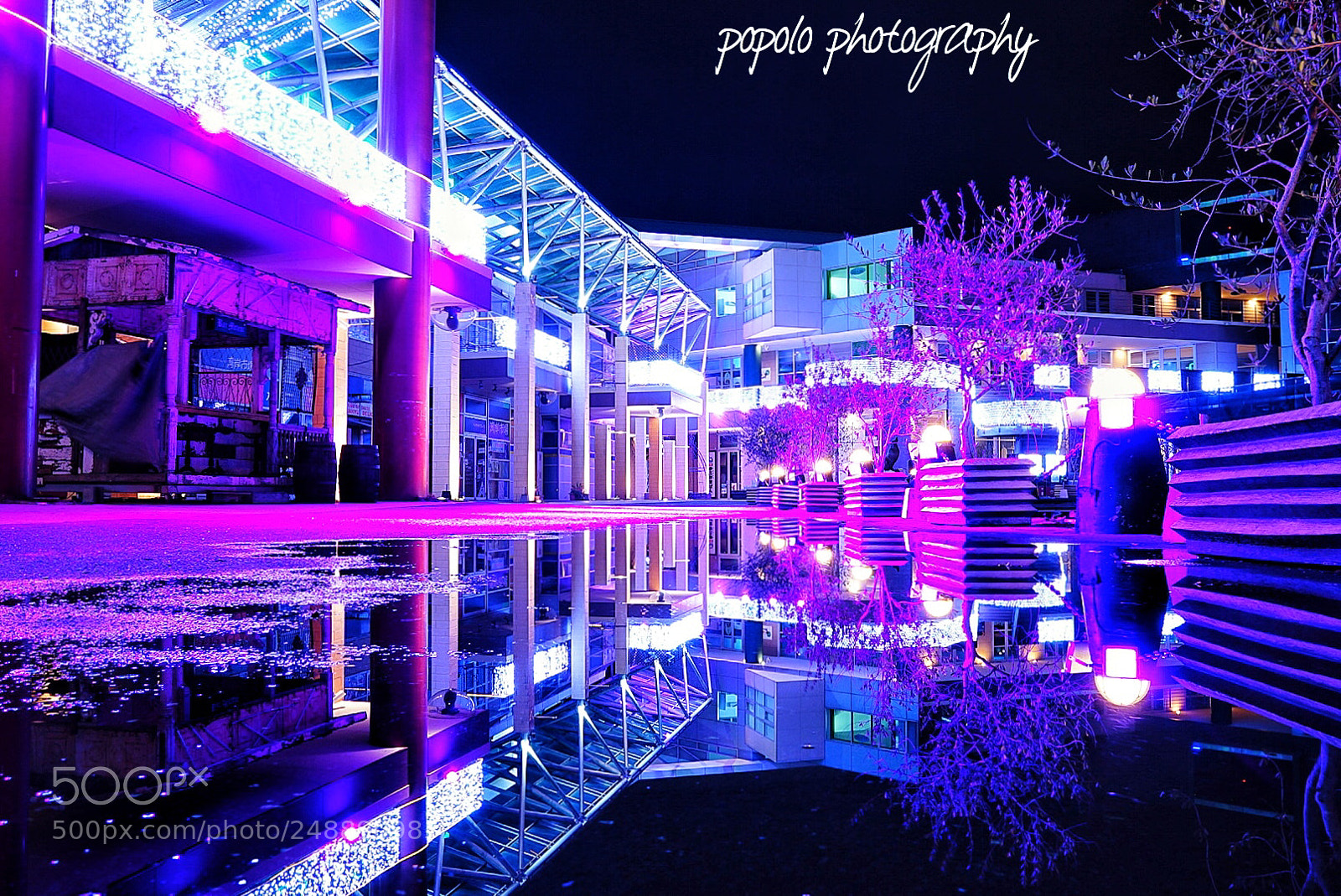 Sony a7 II sample photo. Hakata bay reflection photography