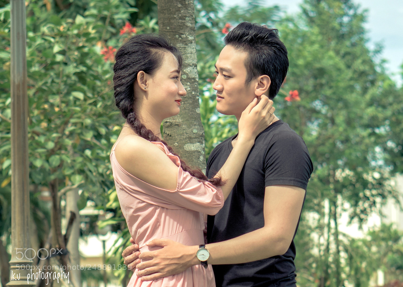 Sony a6000 sample photo. Young lovers photography