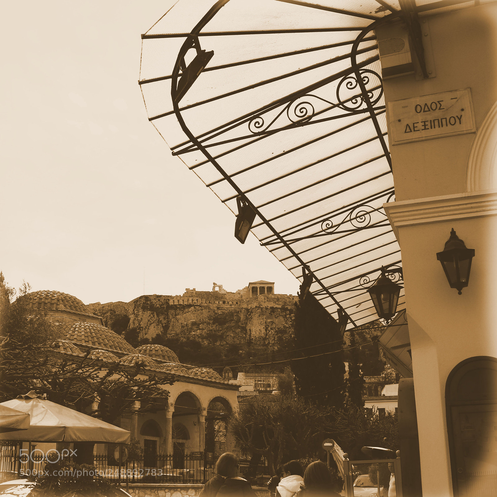 Canon EOS 200D (EOS Rebel SL2 / EOS Kiss X9) sample photo. View of the acropolis photography