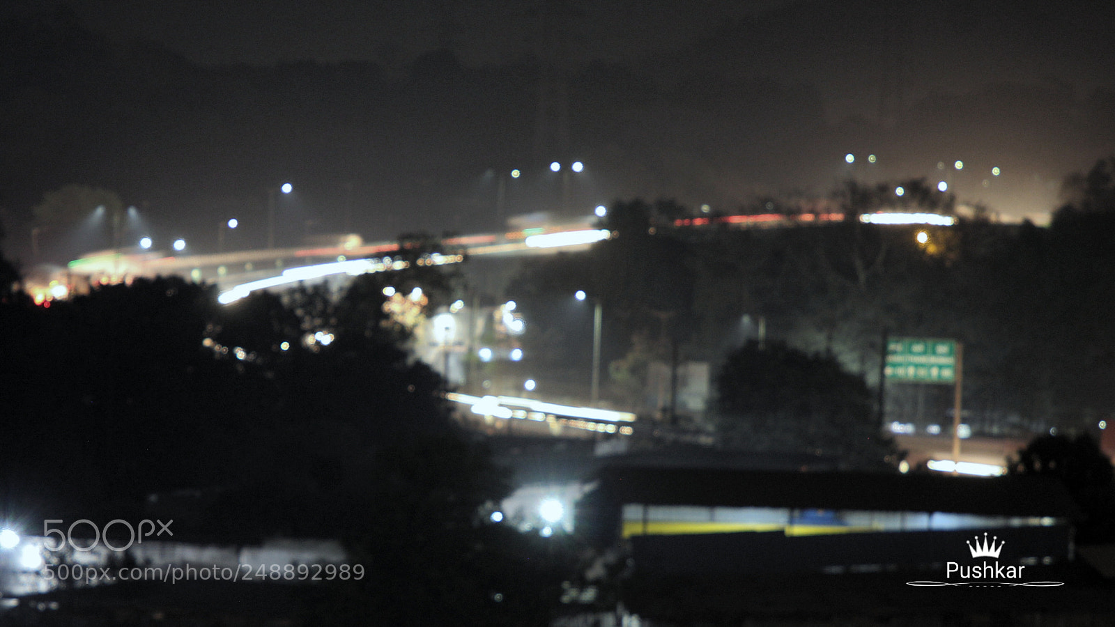 Canon EOS 1200D (EOS Rebel T5 / EOS Kiss X70 / EOS Hi) sample photo. Light trail photography