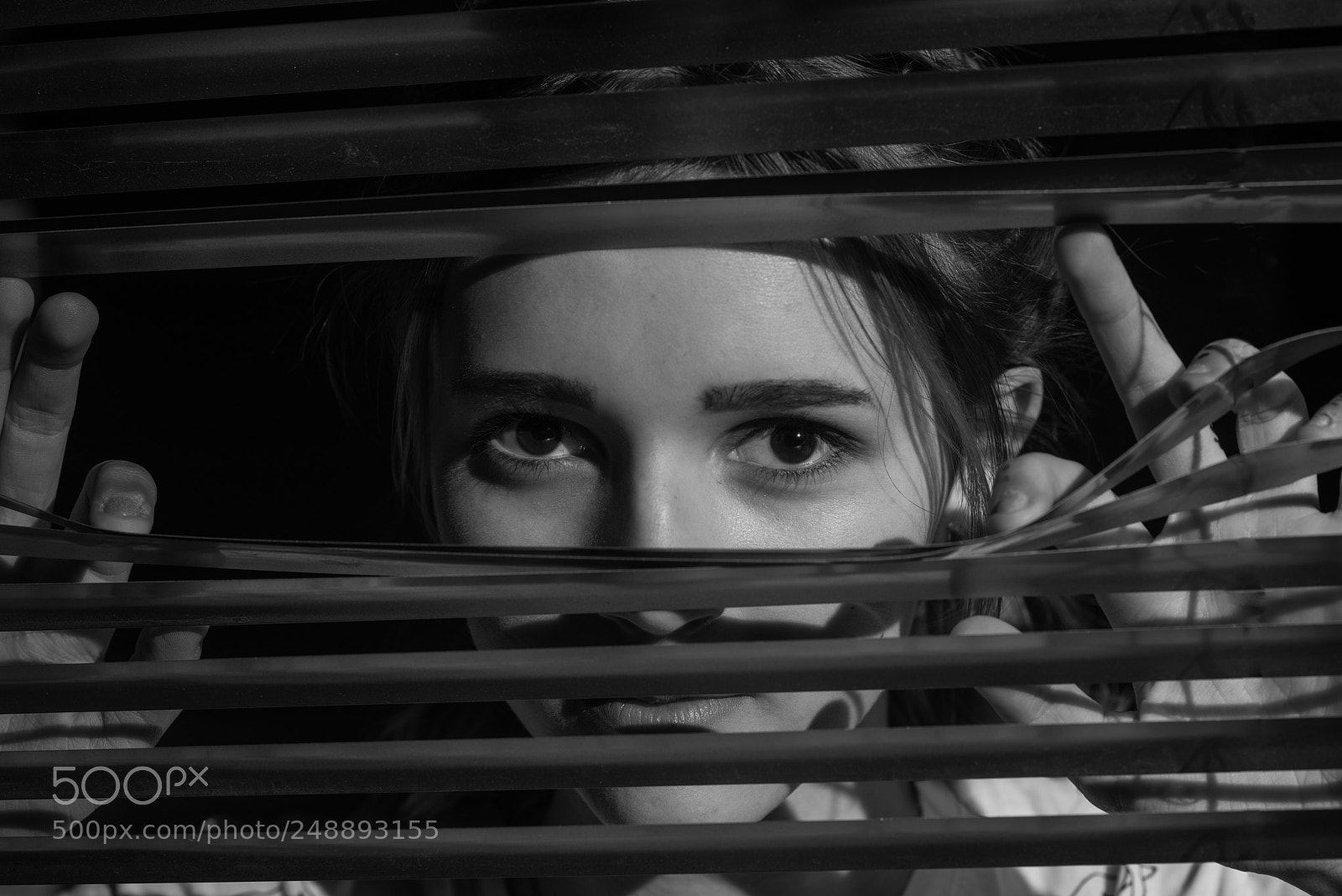 Nikon D810 sample photo. The girl behind the photography