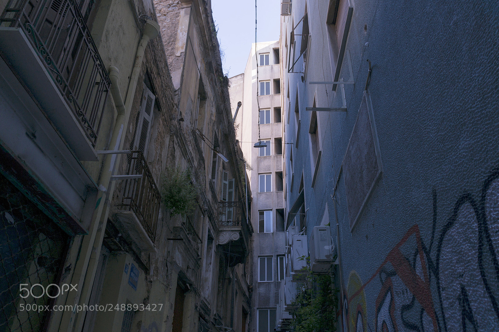 Sony Alpha NEX-5R sample photo. Old photography