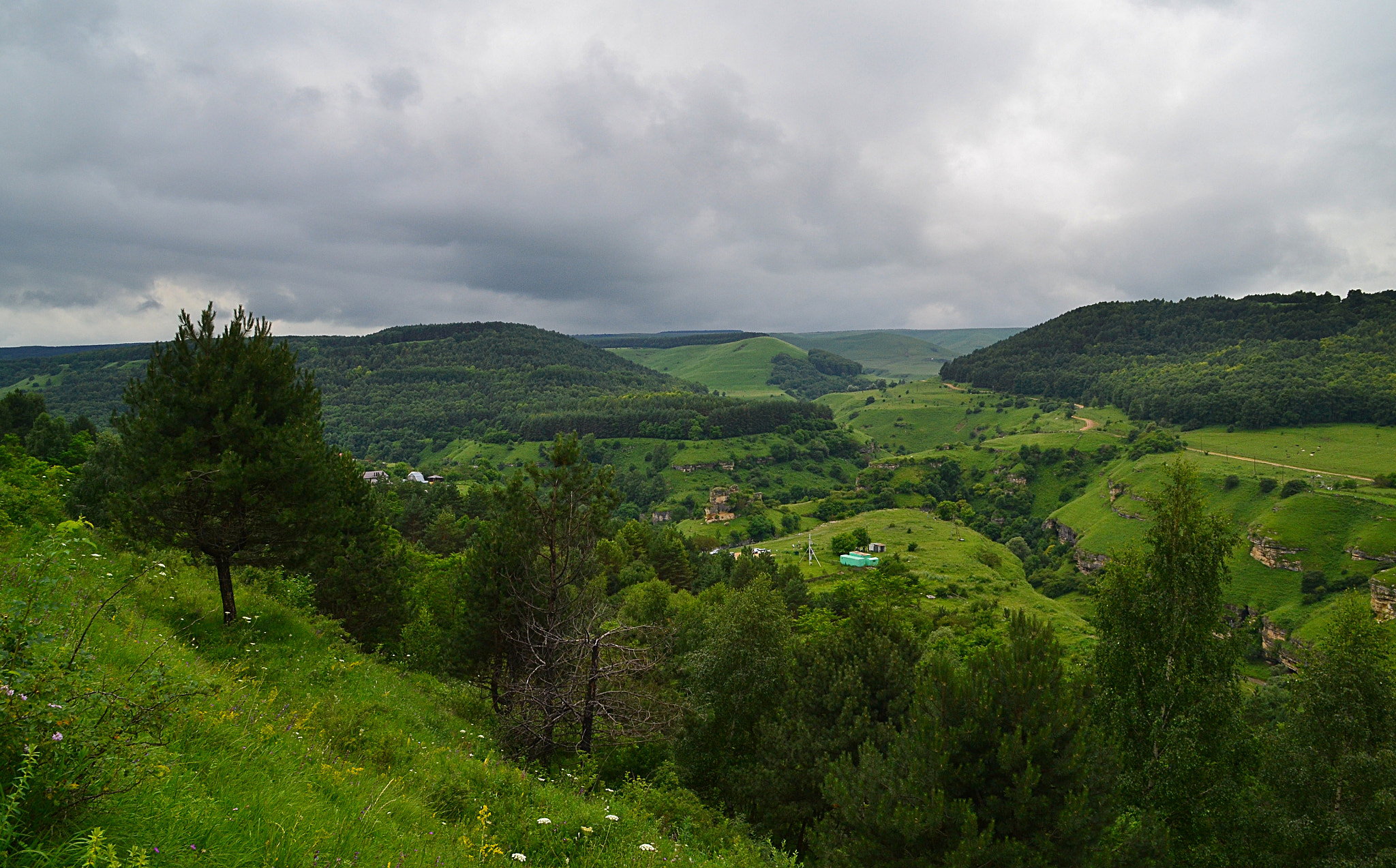 Nikon D3100 sample photo. Hills turning to mountains photography