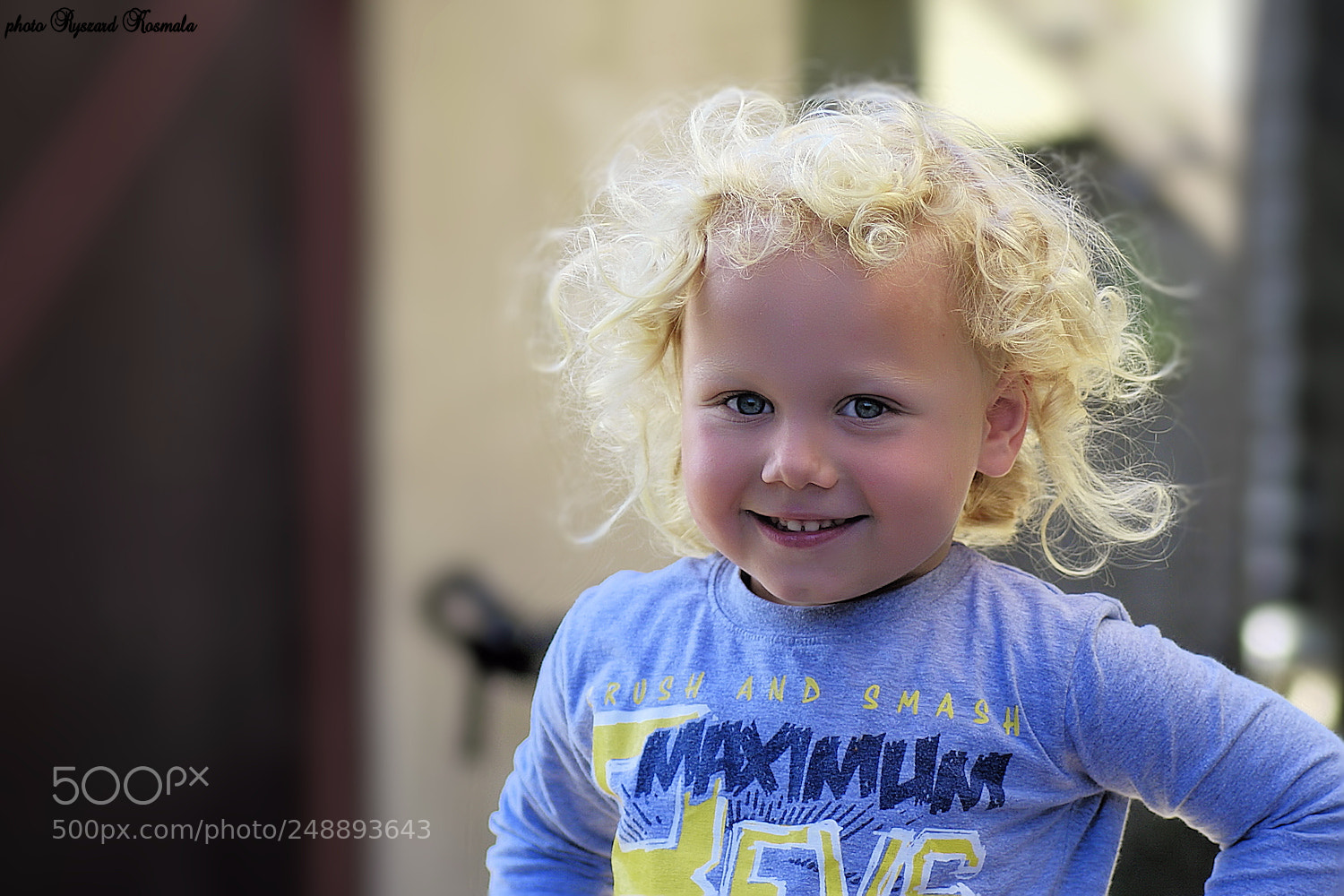 Sony Alpha DSLR-A300 sample photo. Sunny boy photography