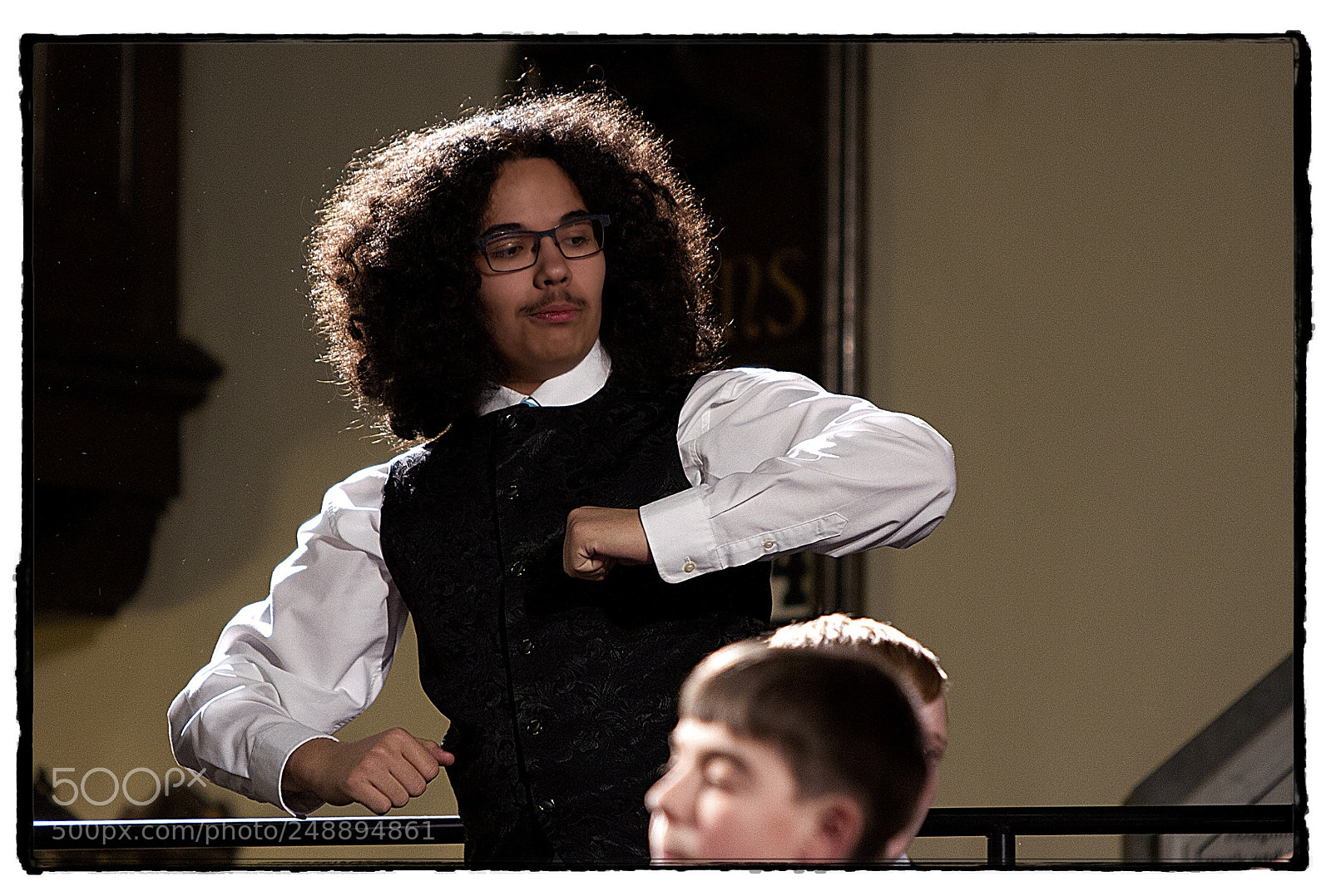 Canon EOS 7D sample photo. Cool busts a move photography