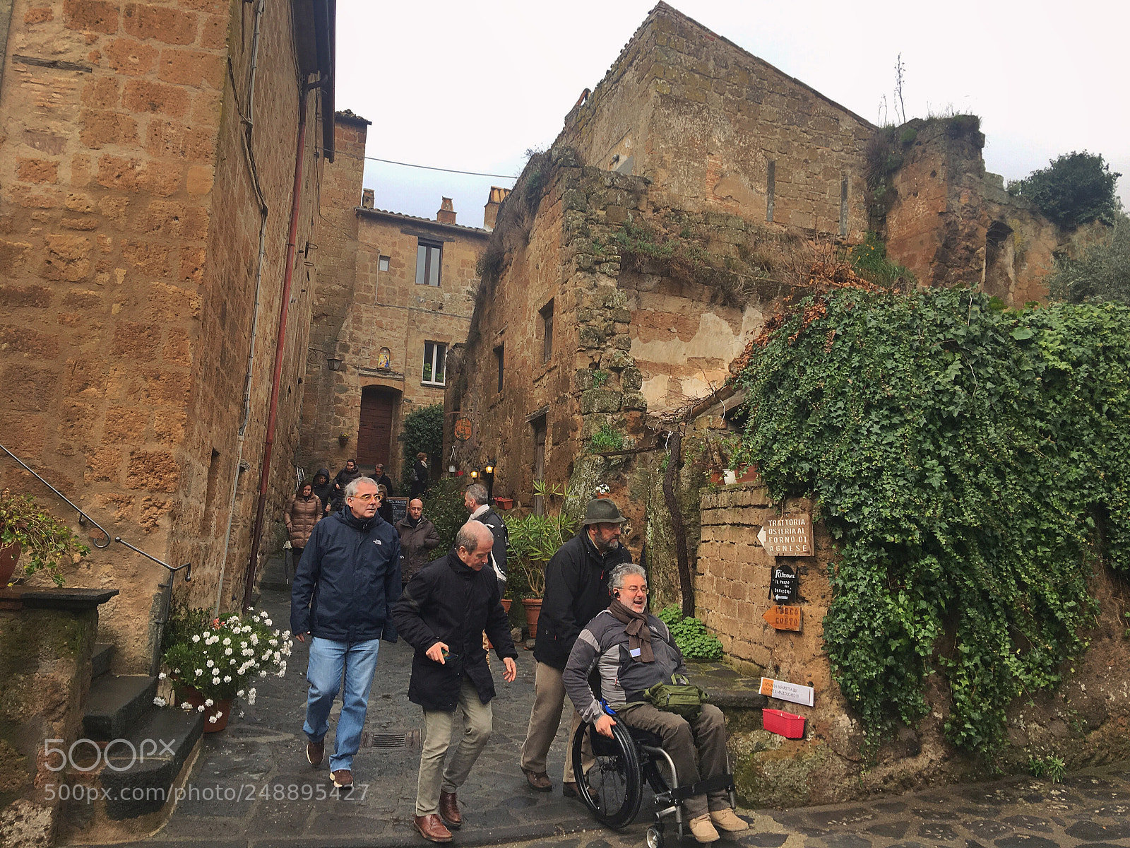 Apple iPhone 6s Plus sample photo. Civita di bagnoregio photography