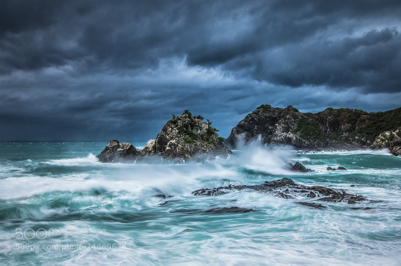 Pentax KP sample photo. Rough sea photography