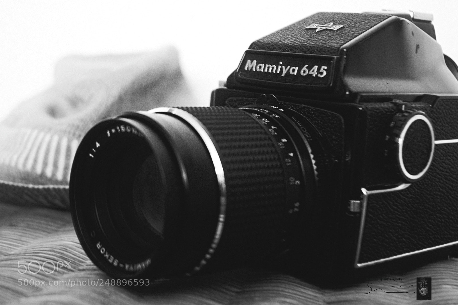 Nikon D3300 sample photo. Mamiya 645 photography