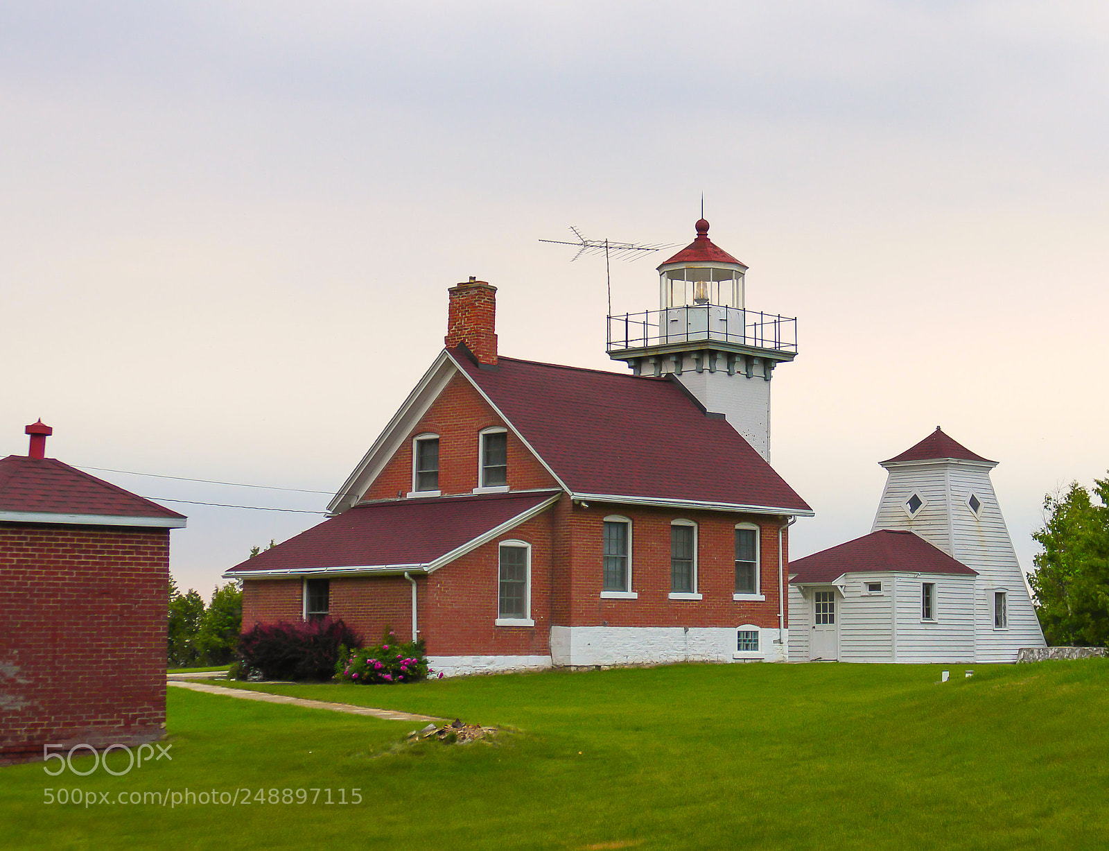Panasonic Lumix DMC-FZ1000 sample photo. Sherwood point lighthouse near photography