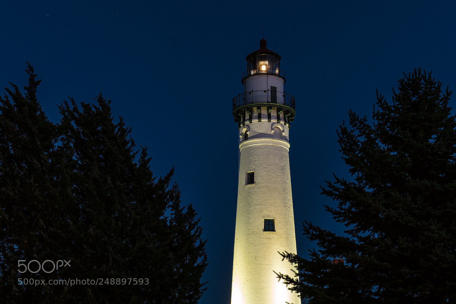 Panasonic Lumix DMC-FZ1000 sample photo. Wind point lighthouse after photography