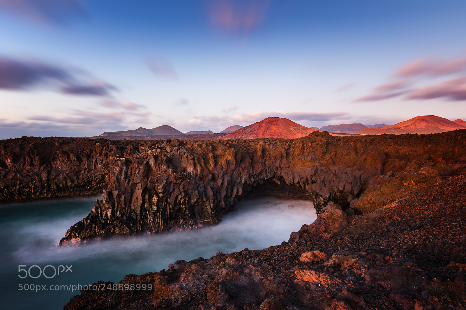 Canon EOS 5DS R sample photo. [los hervideros...] photography