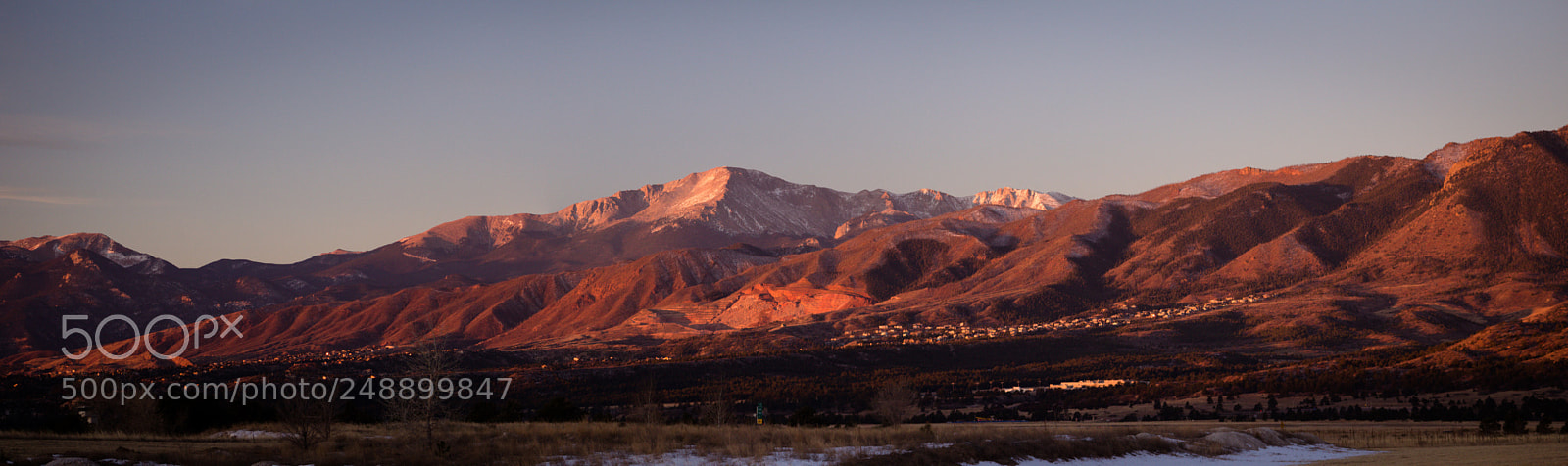 Canon EOS 1200D (EOS Rebel T5 / EOS Kiss X70 / EOS Hi) sample photo. Pikes peak early morning photography