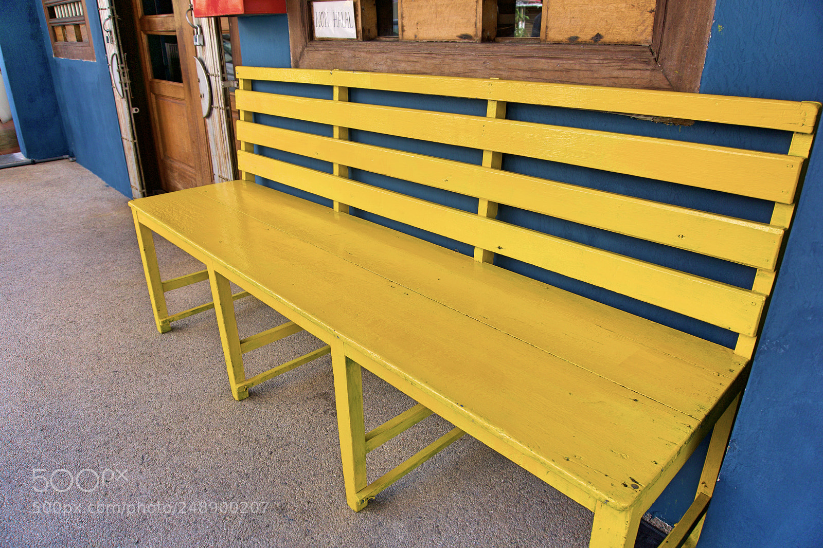 Sony a6000 sample photo. Park bench photography