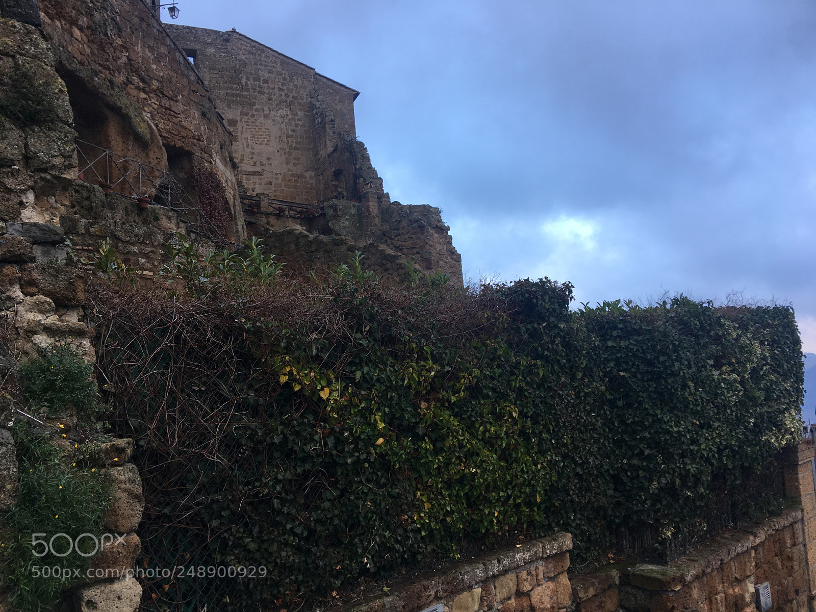 Apple iPhone 6s Plus sample photo. Civita di bagnoregio photography