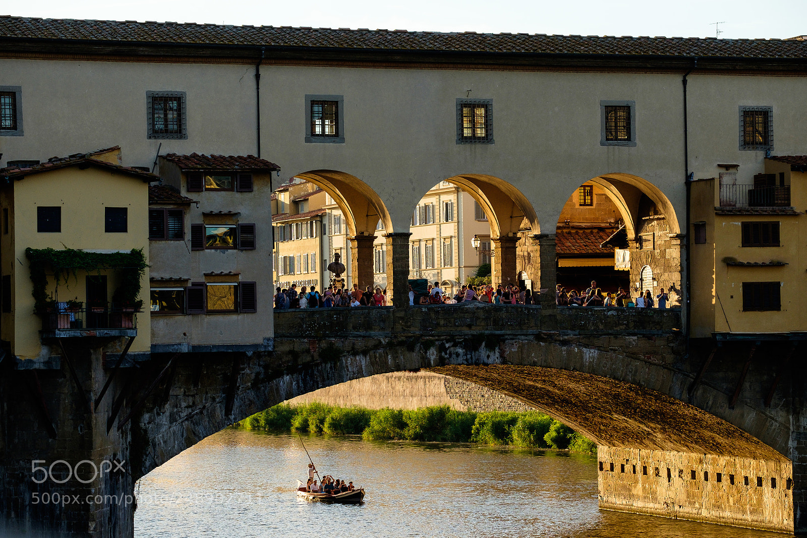 Fujifilm X-T1 sample photo. Ponte vecchio, florence, golden photography