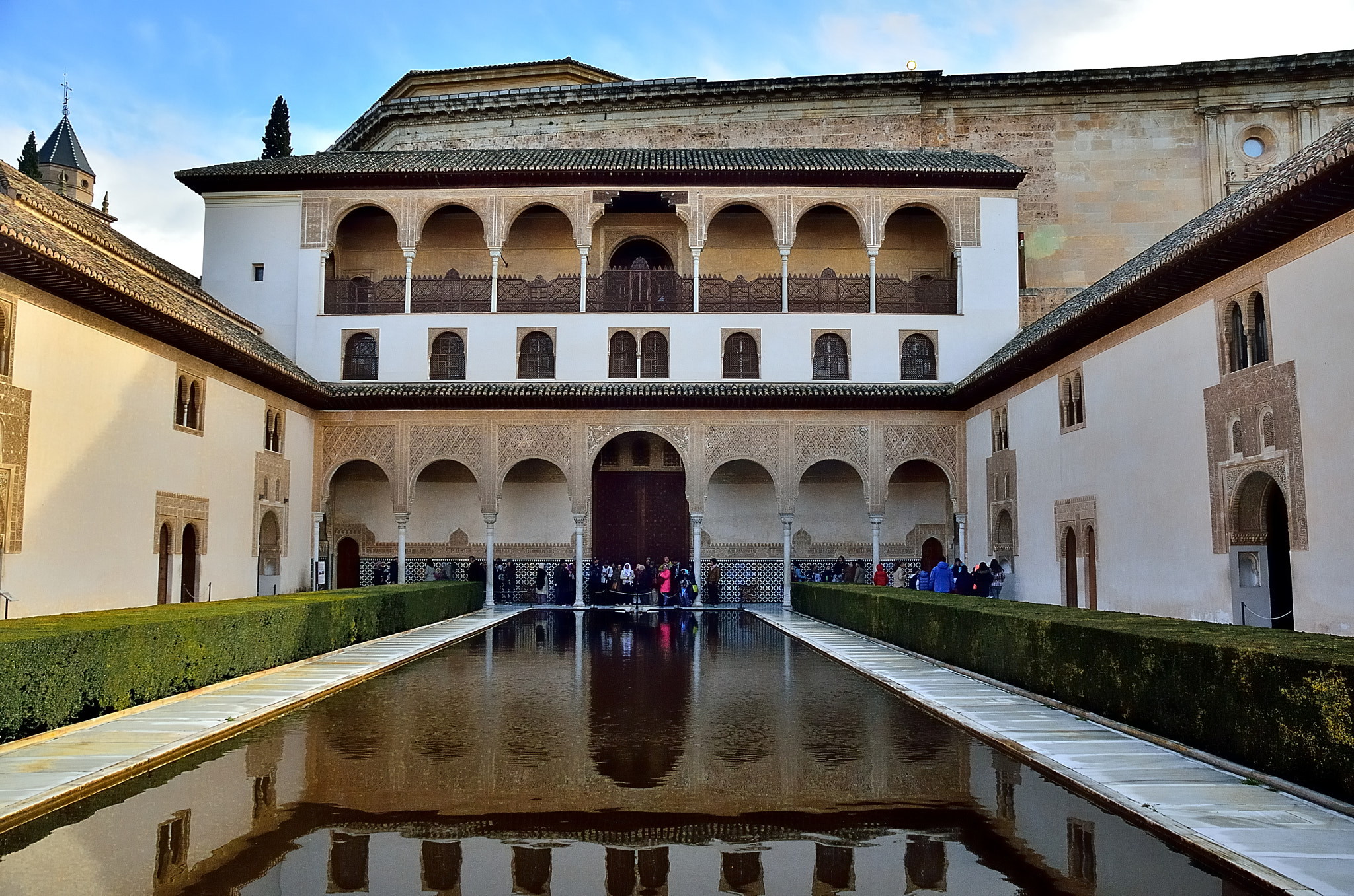 Sigma 18-125mm F3.8-5.6 DC HSM sample photo. Patio de los arrayanes photography