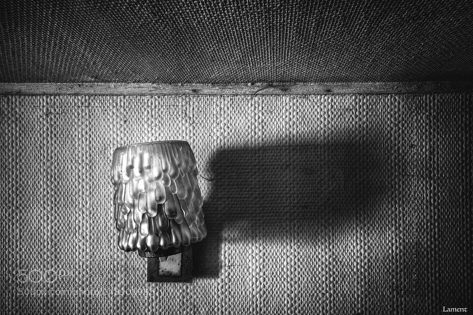 Olympus PEN E-PL7 sample photo. Shadow photography
