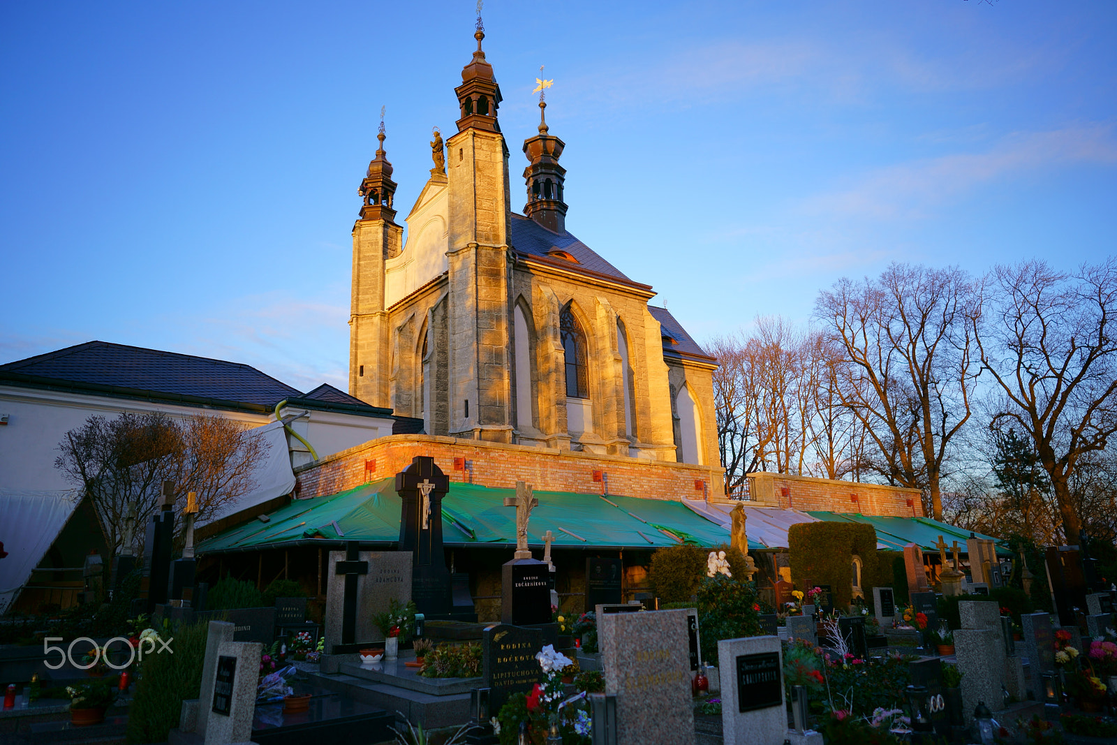 Sony a7R II + ZEISS Batis 25mm F2 sample photo. The chapel photography