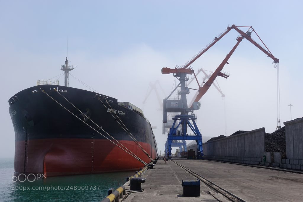 Sony DSC-RX100M5 sample photo. The port of rajin photography