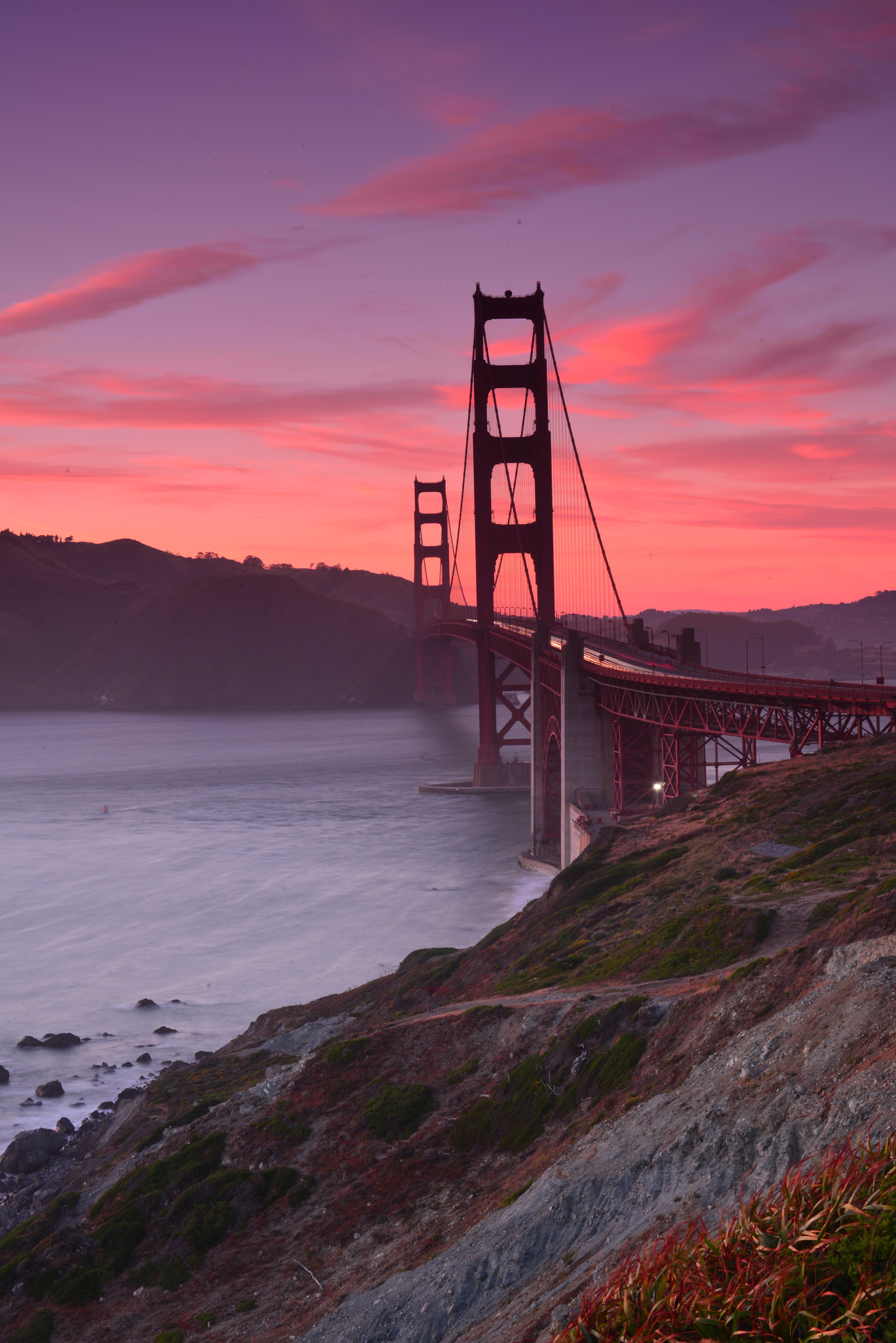 Nikon AF-S Nikkor 24-70mm F2.8G ED sample photo. Golden gate bridge at sunset photography