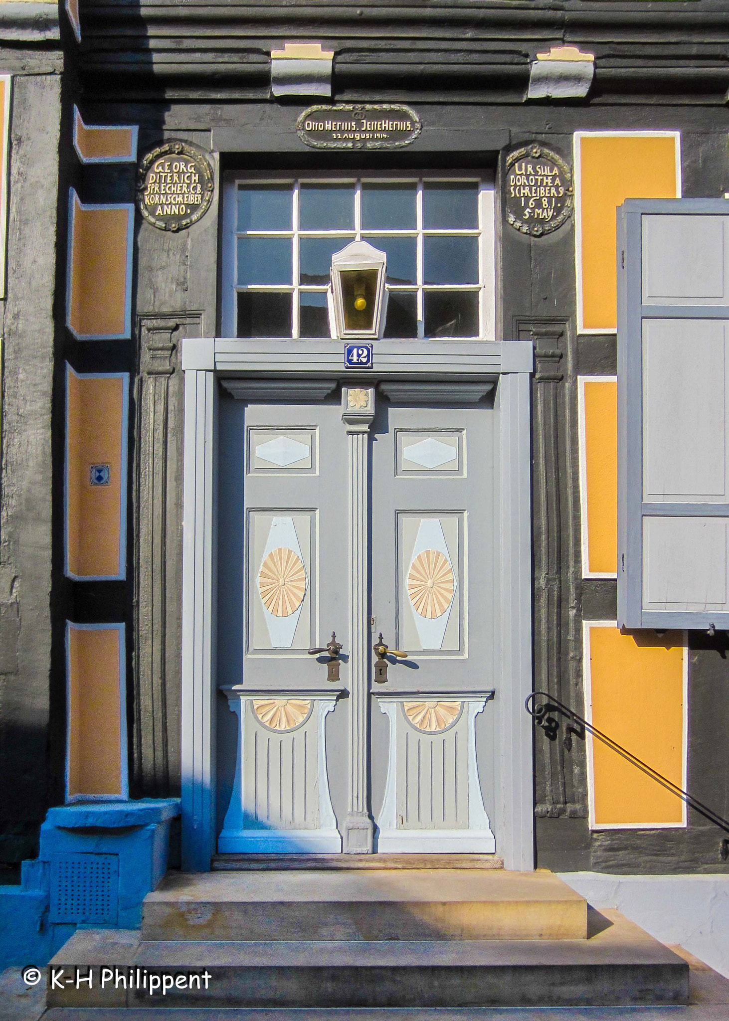 Canon PowerShot ELPH 300 HS (IXUS 220 HS / IXY 410F) sample photo. Tangermünde (germany), house no. 42 / haus 42 photography