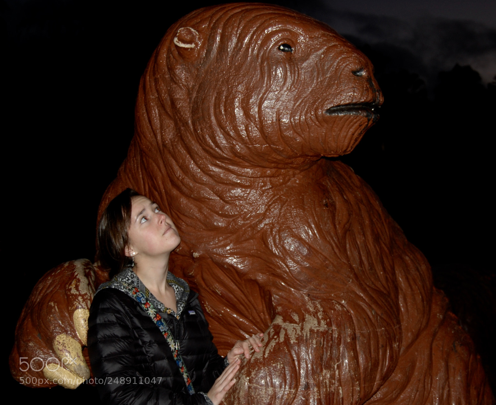 Nikon D40 sample photo. Daughter with sloth photography