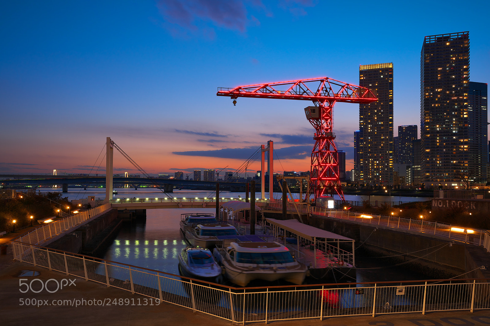 Sony a7 II sample photo. Urban dock photography