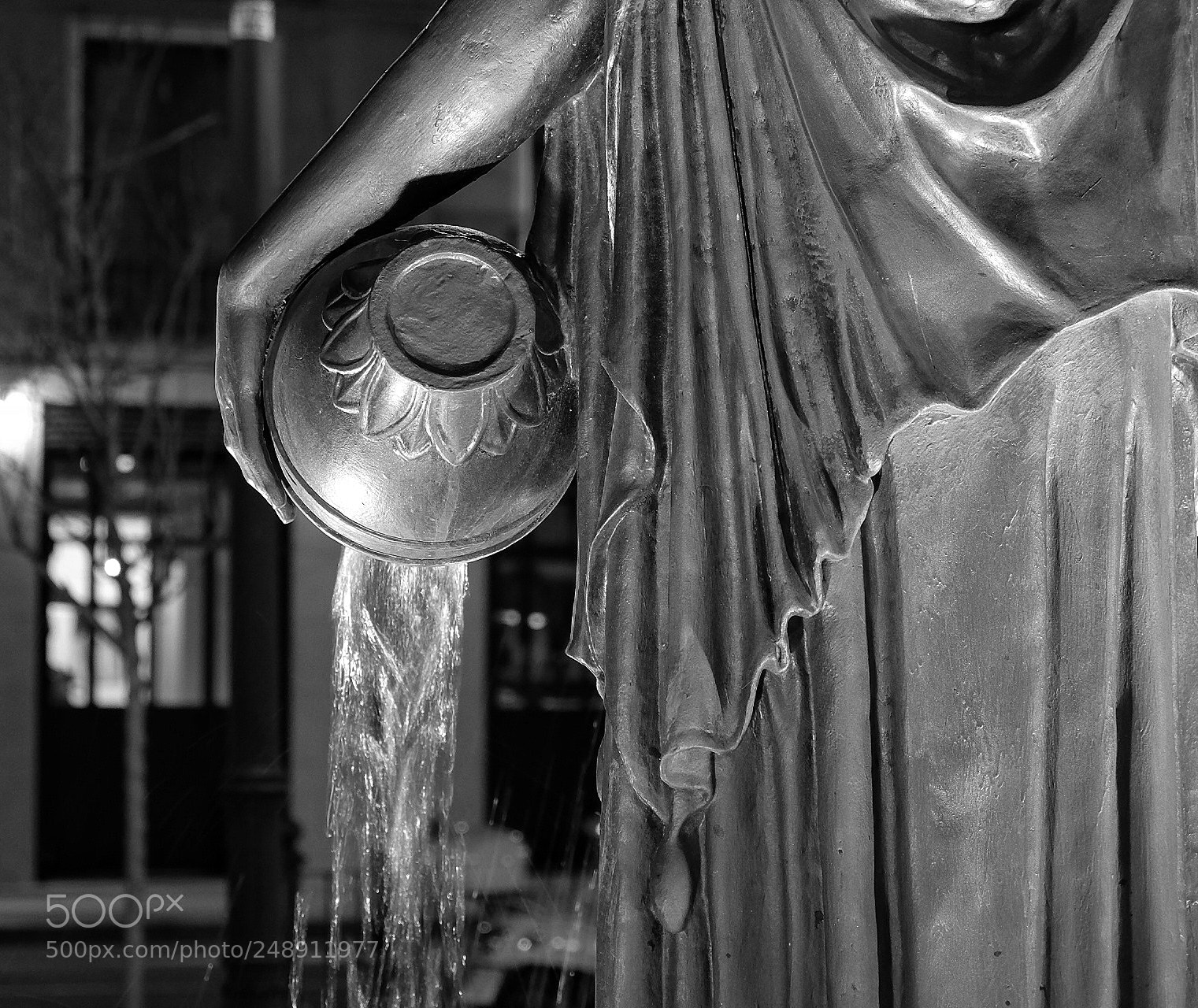 Fujifilm X-T10 sample photo. Fuente urbana. photography