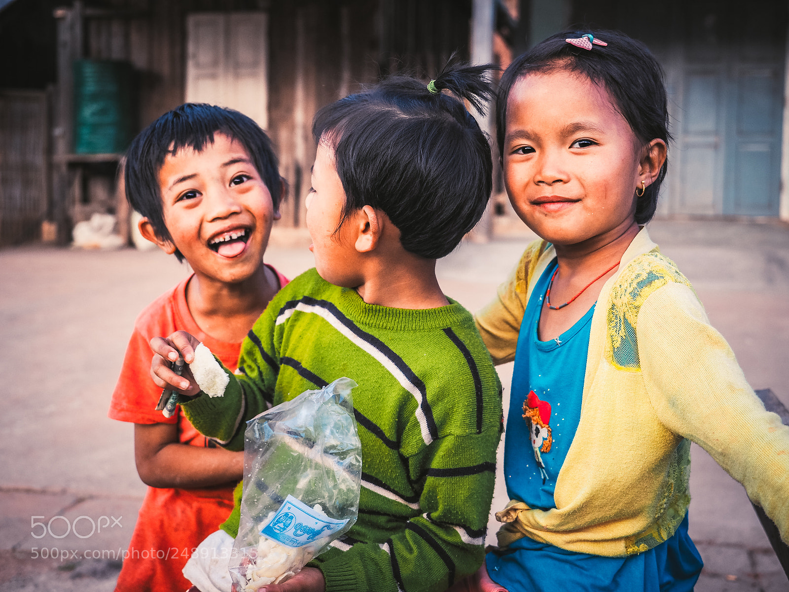 Olympus OM-D E-M10 II sample photo. Children's smile photography