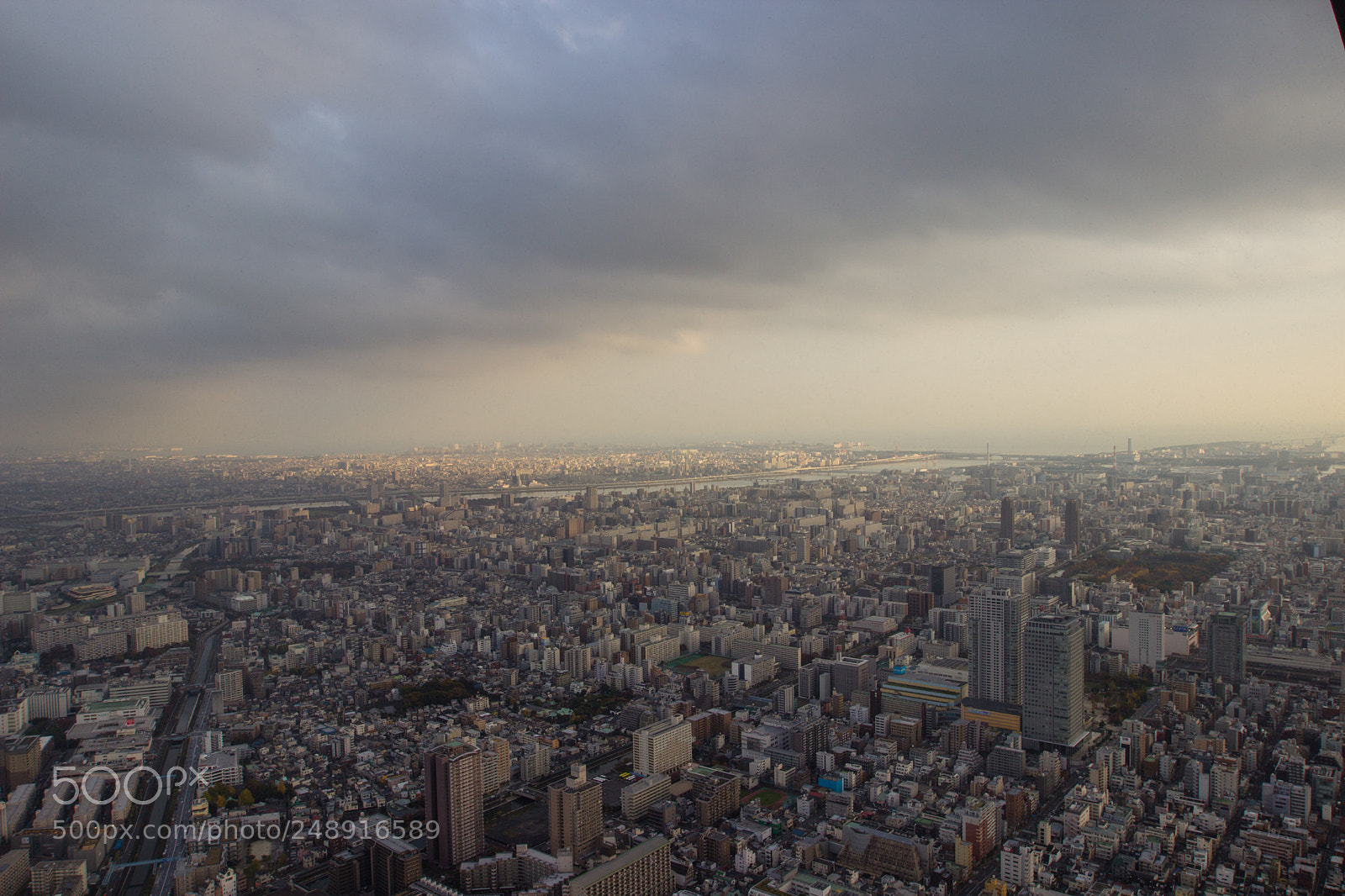 Canon EOS 600D (Rebel EOS T3i / EOS Kiss X5) sample photo. City photography