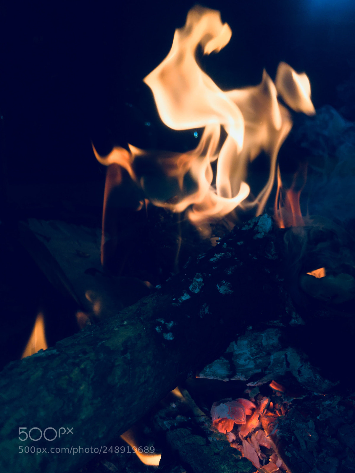 Apple iPhone 6s sample photo. Flames of fire photography